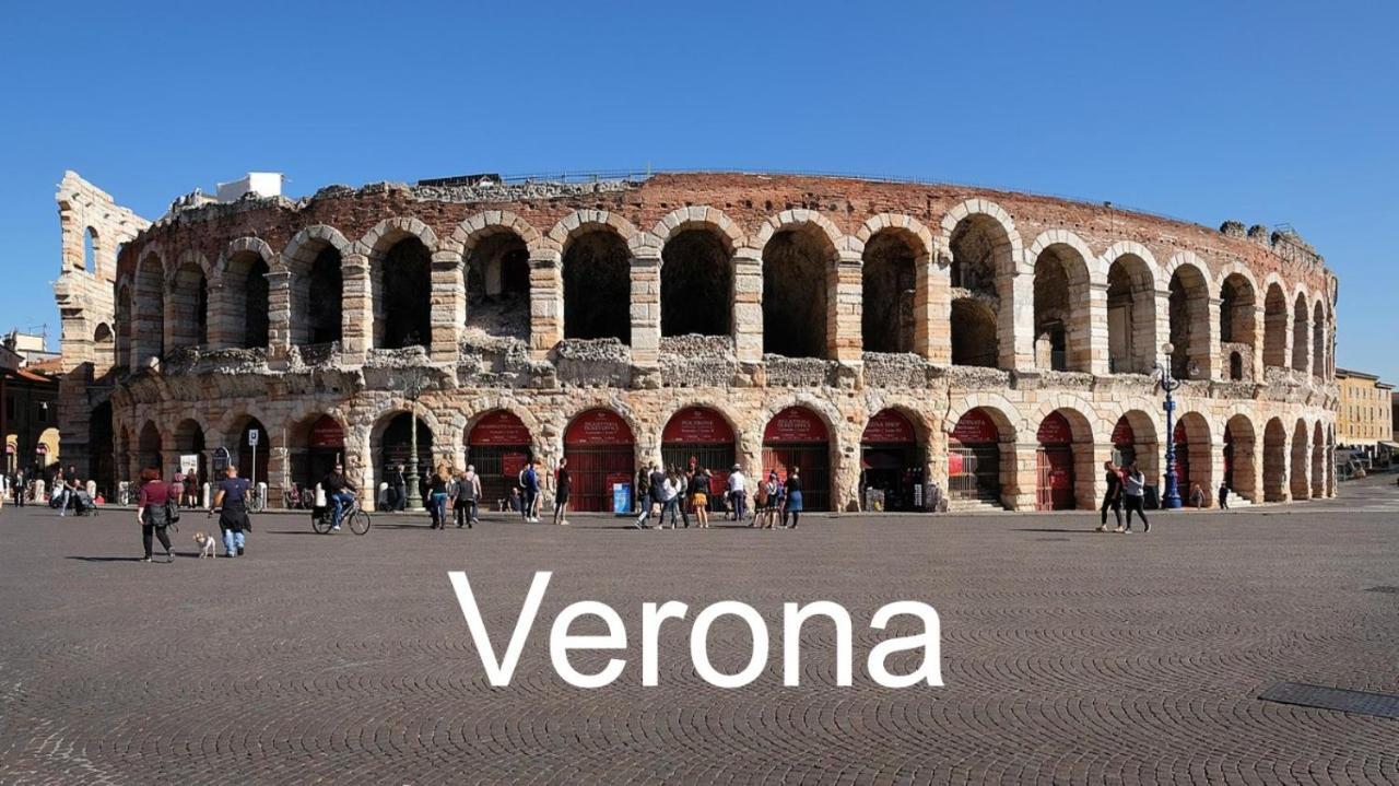 Appartamento "Il Vicolo" Peschiera del Garda Eksteriør billede